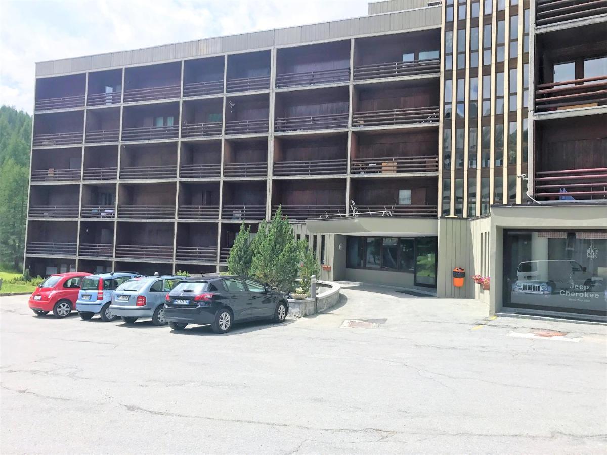 Complesso “I Dadi” Appartement Breuil-Cervinia Buitenkant foto